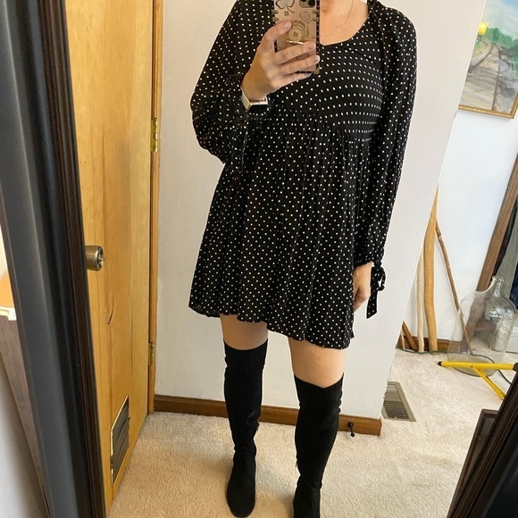 ASOS Design Black and White Polka Dot Tie Sleeve Babydoll Dress - Picture 9 of 13
